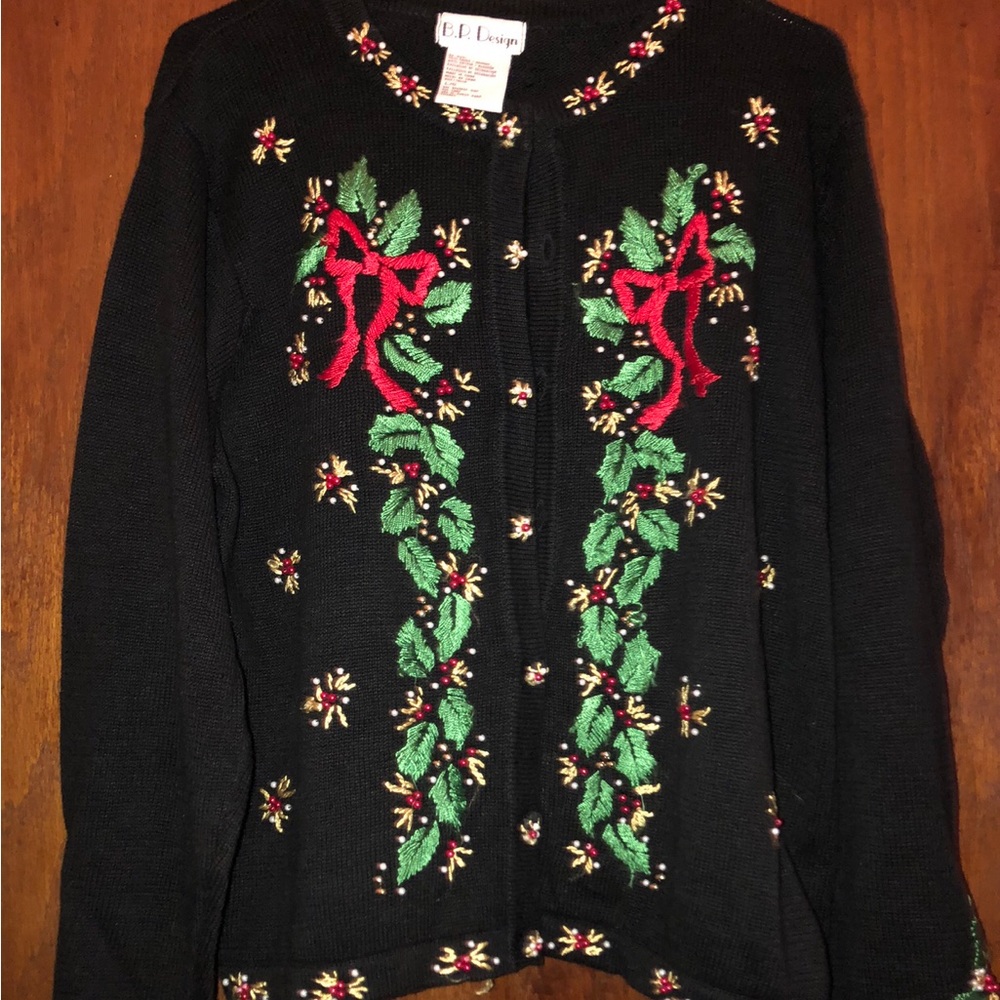 Beaded Christmas sweater with holly and bows women’s large so pretty buttonfront